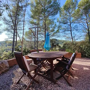 rez-de-villa-avec-piscine-et-jacuzzi.fr-provencehotel.com/